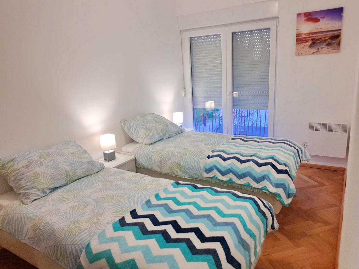 Апартаменты Apartman Monte Rizzi Пула Экстерьер фото