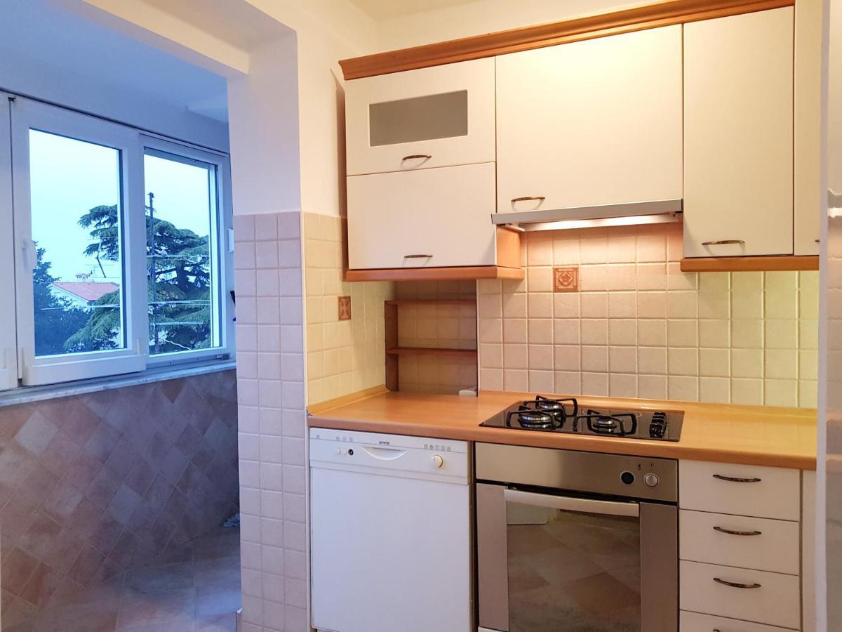 Апартаменты Apartman Monte Rizzi Пула Экстерьер фото
